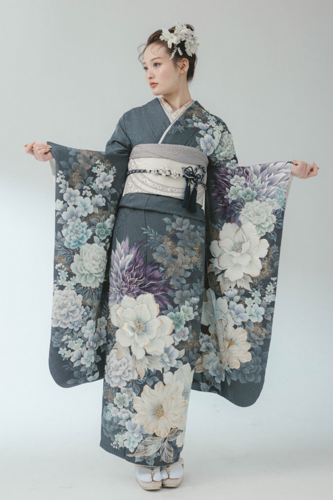 菊牡丹 華づくし グレー