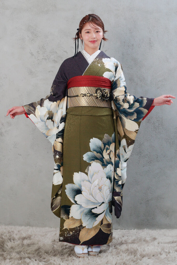 牡丹 モスグリーン